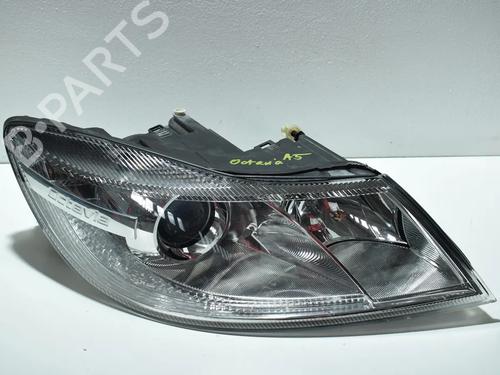 Used Right headlight Right headlight SKODA OCTAVIA II (1Z3) 1.8 TSI (160 hp) 36135701 36135701