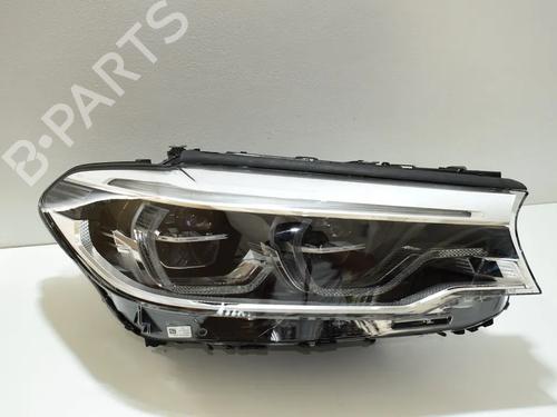 Used Right headlight Right headlight BMW 5 Touring (G31) 530 d (265 hp) 36135366 36135366