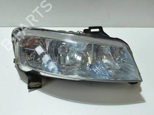Faro derecho Faro derecho BMW 1 (F20) 120 i (184 hp) 36135270 36135270