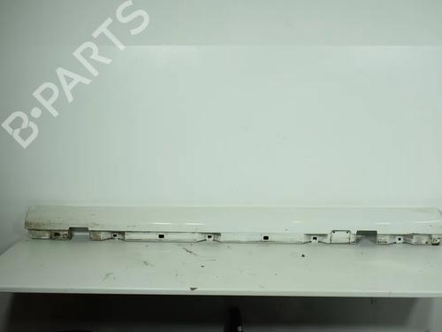 Venstre sidekjole Venstre sidekjole MERCEDES-BENZ B-CLASS Sports Tourer (W247) B 200 d 4-matic (247.013) (150 hp) 36136552 36136552