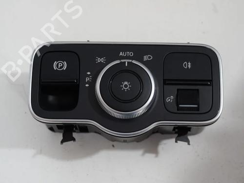 Interruttore luci Interruttore luci MERCEDES-BENZ B-CLASS Sports Tourer (W247) B 180 d (247.003) (116 hp) 36137087 36137087