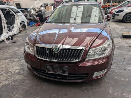 Left headlight SKODA OCTAVIA II (1Z3) 1.8 TSI | BP36135702C28 - Image 6