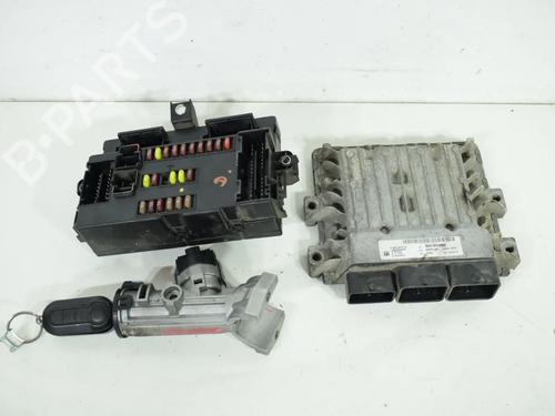 Used Engine control unit (ECU) Engine control unit (ECU) 36692611 36692611