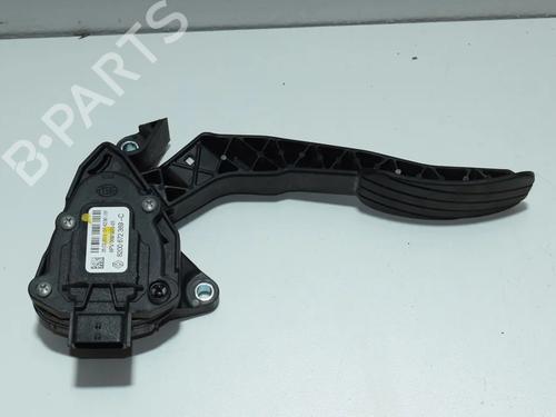Pedal Pedal RENAULT MASTER III Van (FV) 2.3 dCi 125 FWD (FV0C, FV0D, FV0G, FV0H, FV0J, FV0K,... (125 hp) 36135822 36135822