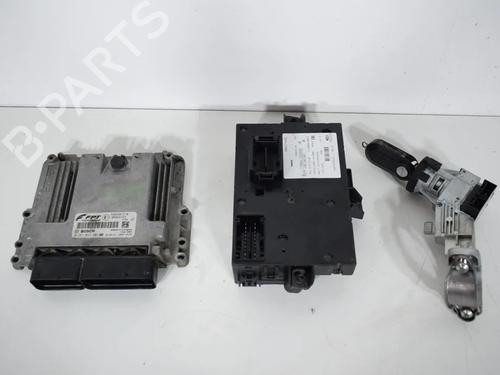 Computer motormanagement Computer motormanagement IVECO DAILY VI Van 33S16, 35S16, 35C16, 38S16, 40C16, 42S16, 50C16 (156 hp) 36136473 36136473