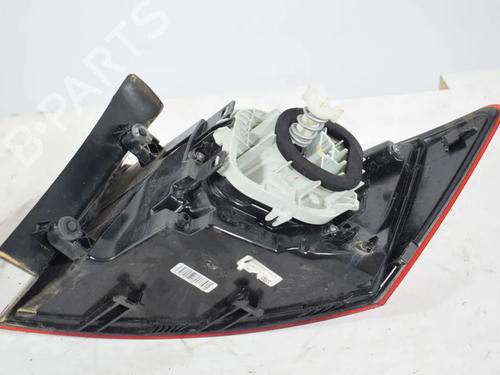 Left taillight SKODA KAROQ (NU7, ND7) 2.0 TDI 4x4 | BP39235870C34 - Image 3