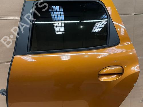 Używane Drzwi tylne lewe Drzwi tylne lewe DACIA DUSTER (HM_) 1.2 TCe 125 4x4 (HMMA) (125 hp) 36133077 36133077