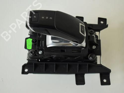 gear-lever-ds-ds-7-crossback-j4_-jr_-jc_-2017-36134995 main image
