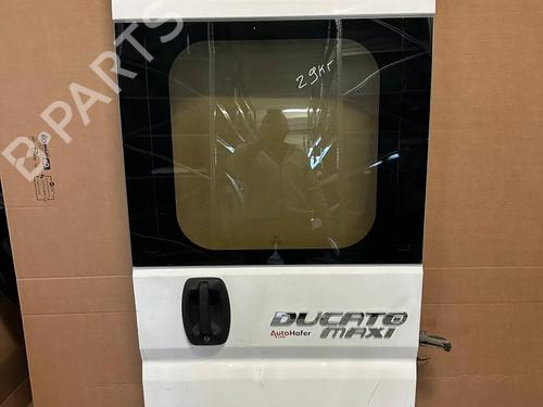 Dør høyre bak Dør høyre bak FIAT DUCATO Van (250_) 150 Multijet 2,3 D (148 hp) 36133079 36133079