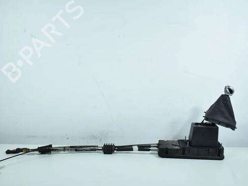 Used Gear lever Gear lever PEUGEOT 308 SW II (LC_, LJ_, LR_, LX_, L4_) 2.0 BlueHDi 150 (150 hp) 39910269 39910269