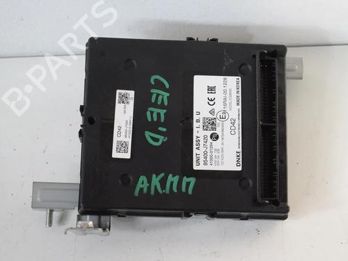 electronic-module-kia-ceed-sportswagon-cd-2018-36136785 main image
