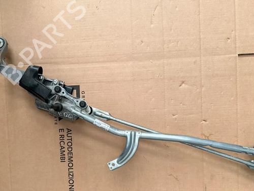 Used Front wiper motor Front wiper motor MERCEDES-BENZ EQC (N293) EQC 400 4-matic (293.890) (408 hp) 36132941 36132941