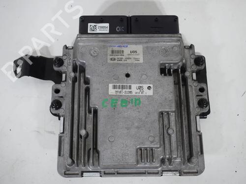 Used Engine control unit (ECU) Engine control unit (ECU) KIA CEED Sportswagon (CD) [2018-2026] 36136836 36136836