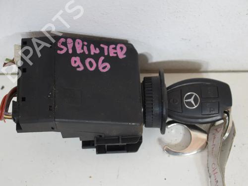 Used Ignition barrel Ignition barrel MERCEDES-BENZ SPRINTER 3,5-t Van (B906) [2006-2020] 36137346 36137346