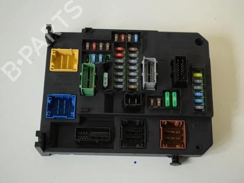 Used Fuse box Fuse box PEUGEOT 308 SW II (LC_, LJ_, LR_, LX_, L4_) 2.0 BlueHDi 150 (150 hp) 36134960 36134960