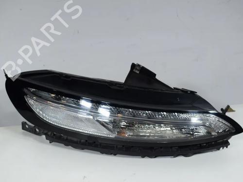 right-headlight-jeep-cherokee-kl-2013-39501924 main image