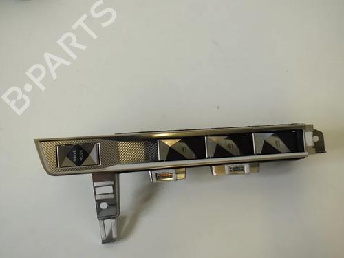 switch-ds-ds-7-crossback-j4_-jr_-jc_-2017-36134989 main image