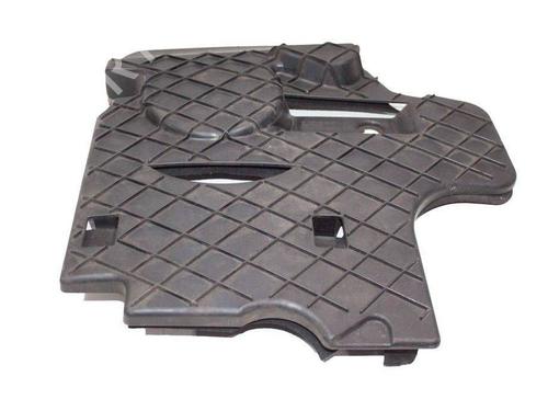 timing-cover-mercedes-benz-e-class-w212-2009-2010-2011-2012-2013-2014-2015-2016-36265574 main image