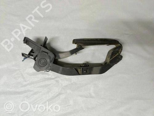 pedal-mercedes-benz-e-class-w211-2002-2003-2004-2005-2006-2007-2008-2009-36265056 main image