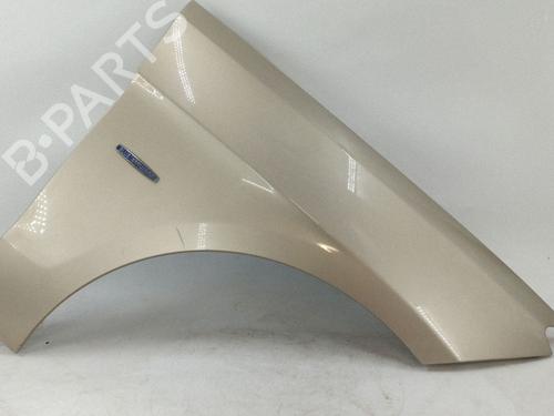 Used Right front fenders Right front fenders 38059169 38059169