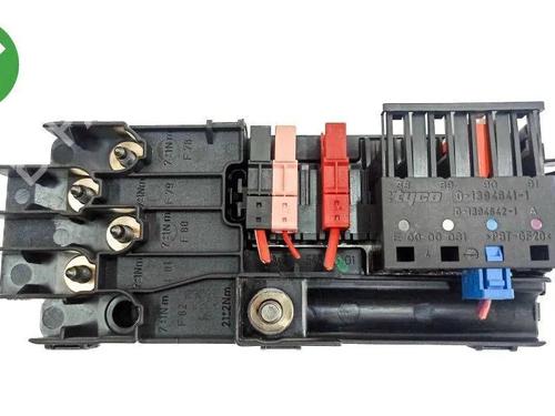 Used Fuse box Fuse box 36272214 36272214