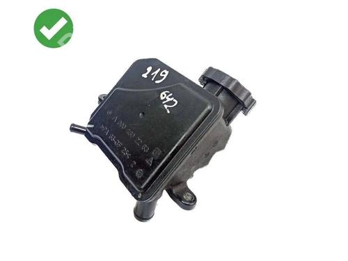 power-steering-reservoir-mercedes-benz-cls-c219-2004-2005-2006-2007-2008-2009-2010-2011-36265576 main image