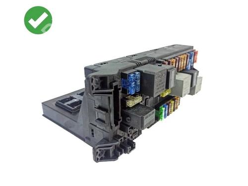Used Fuse box Fuse box 36271280 36271280