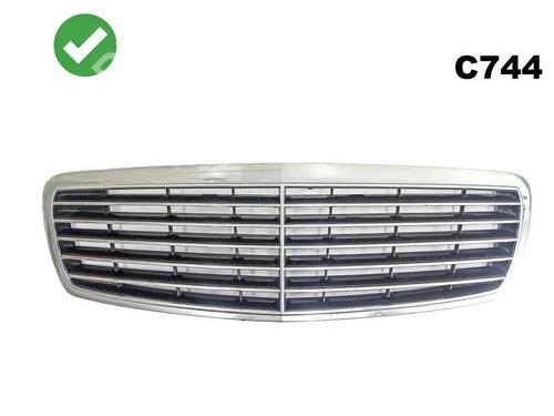 grille-mercedes-benz-e-class-w211-2002-2003-2004-2005-2006-2007-2008-2009-36269180 main image