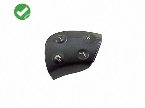 steering-wheel-controls-mercedes-benz-c-class-w203-2000-2001-2002-2003-2004-2005-2006-2007-36265879 main image