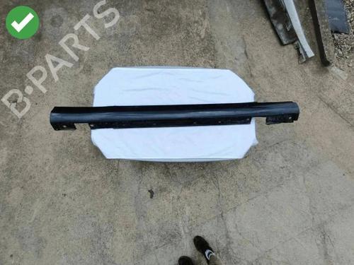 Used Right sideskirt Right sideskirt 36272440 36272440