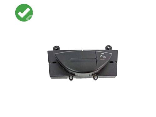 switch-mercedes-benz-cls-c219-2004-2005-2006-2007-2008-2009-2010-2011-36264818 main image
