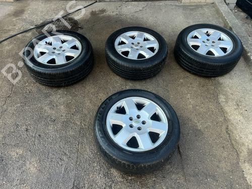 wheel-set-land-rover-discovery-iii-l319-2004-2005-2006-2007-2008-2009-36270291 main image