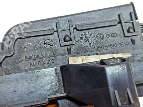 Fuse box AUDI A4 B8 (8K2) 2.0 TDI | BP36272408E1  - Image 10