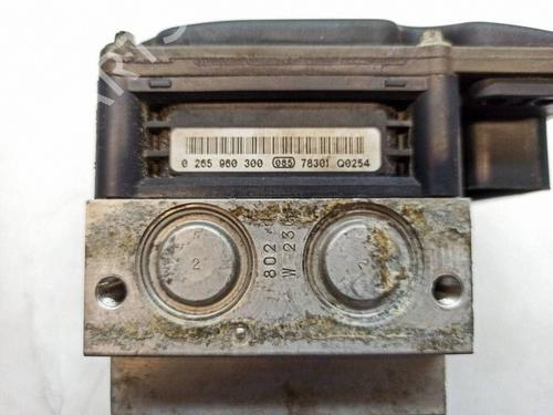 ABS pump BMW X5 (E70) xDrive 40 d | BP36271834M43 - Image 12
