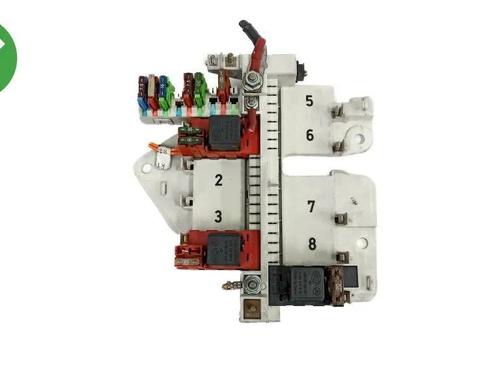 Used Fuse box Fuse box 36268762 36268762