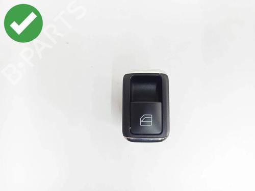 switch-mercedes-benz-c-class-w204-2007-2008-2009-2010-2011-2012-2013-2014-2015-36268261 main image