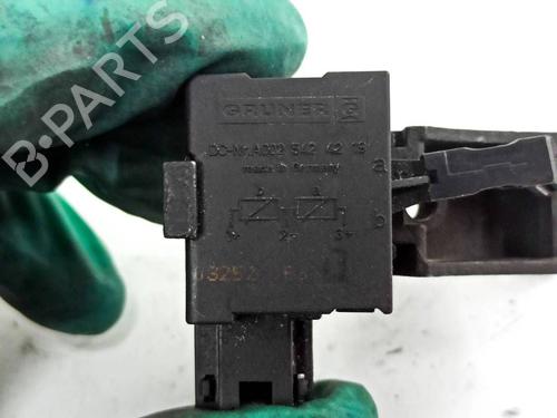 Electronic sensor MERCEDES-BENZ CLK (C209) CLK 320 (209.365) | BP36266295M84 - Image 11