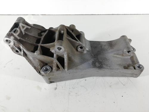 Used Support SEAT IBIZA II (6K1) 1.4 i (60 hp) 14210194