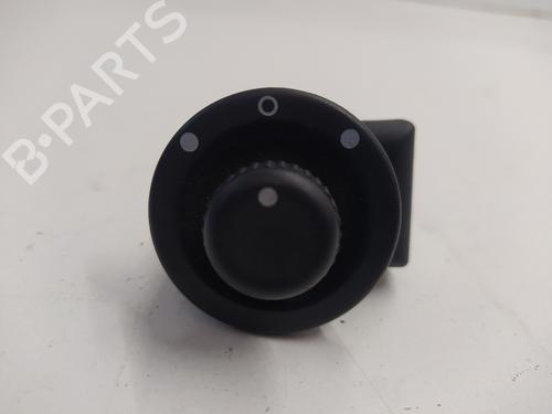 Used Mirror switch RENAULT SCÉNIC II (JM0/1_) 1.5 dCi (JM02, JM13) (101 hp) 10631349