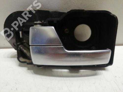 front-left-interior-door-handle-ford-mondeo-iii-saloon-b4y-20-16v-tddi-tdci-1s71f22601af-p4-c47-2000-2001-2002-2003-2004-2005-2006-2007-7810793 main image
