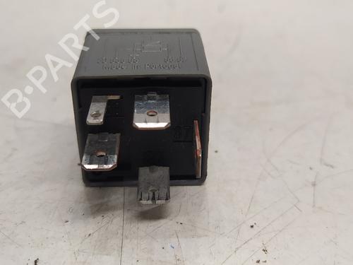 Used Electronic module VW PASSAT B5.5 (3B3) 2.0 (115 hp) 15357588