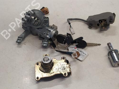 Used Ignition barrel MITSUBISHI PAJERO III (V7_W, V6_W) 3.2 Di-D (V68W, V78W) (165 hp) 18342160