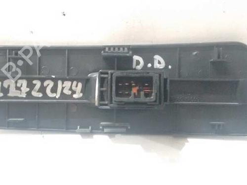 Right front window switch HYUNDAI MATRIX (FC) 1.5 CRDi | BP7062943I26 