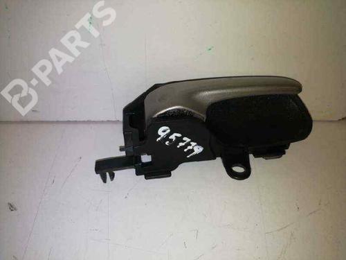 Used Front right interior door handle Front right interior door handle TOYOTA YARIS (_P1_) 1.3 (SCP12_, SCP13_, SCP12R, SCP13R) (87 hp) 7175770 7175770