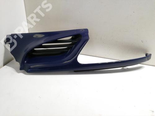 Used Front grille Front grille RENAULT MEGANE I (BA0/1_) 1.9 D Eco (BA0A, BA0U, BA0R) (64 hp) 7555355 7555355