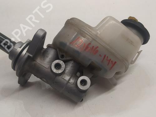 Used Brake master cylinder TOYOTA RAV 4 III (_A3_) 2.2 D 4WD (ALA30_, ALA30R) (136 hp) 15645897