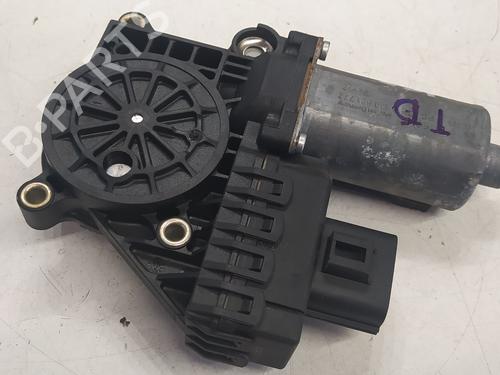 Right rear window motor FORD MONDEO III Saloon (B4Y) 2.0 TDCi | BP19524772E22 