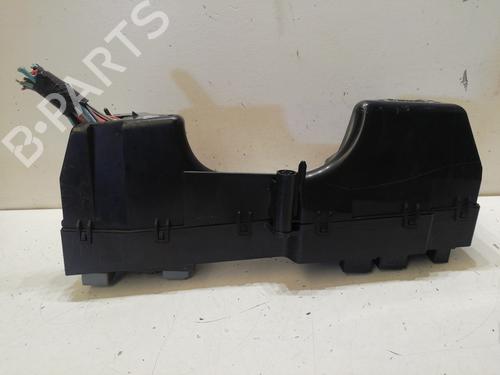 Fuse box JAGUAR XF I (X250) 2.7 D | BP8106865E1 