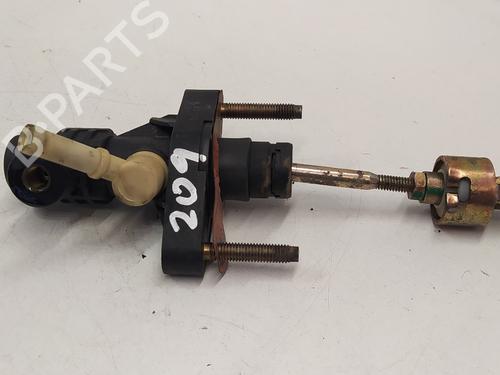 Used Clutch slave cylinder TOYOTA AVENSIS Estate (_T25_) 2.0 D-4D (CDT250_, CDT250R) (116 hp) 18114935