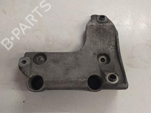 Used Support BMW 1 (E81) 116 i (115 hp) 18858371